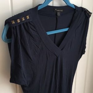 Navy v neck